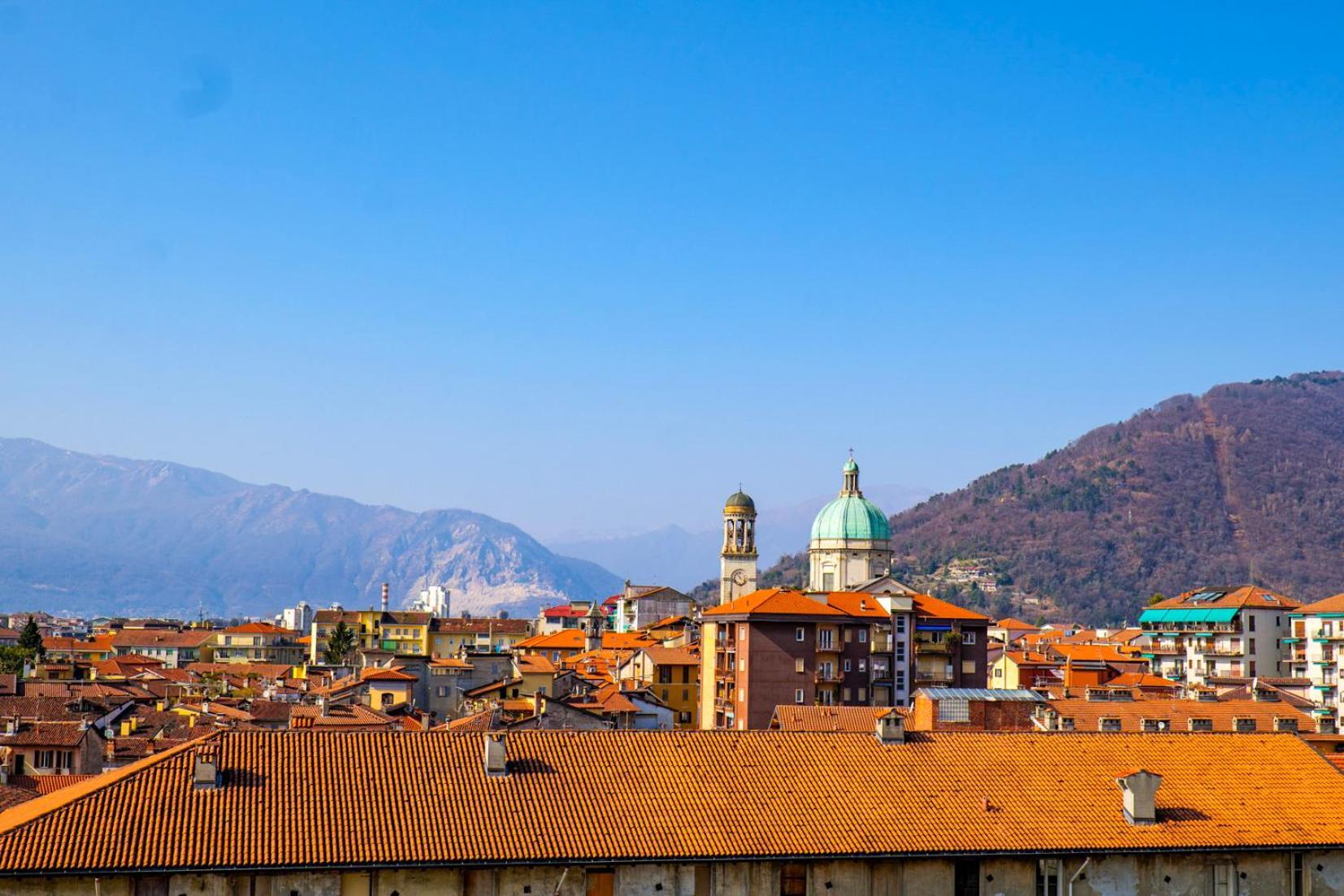L'Attico Di Susanna Verbania Exteriér fotografie